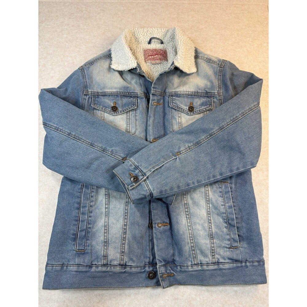 Brooklyn Cloth Sherpa Lined Denim Light Wash Trucker Jacket Coat Size Medium